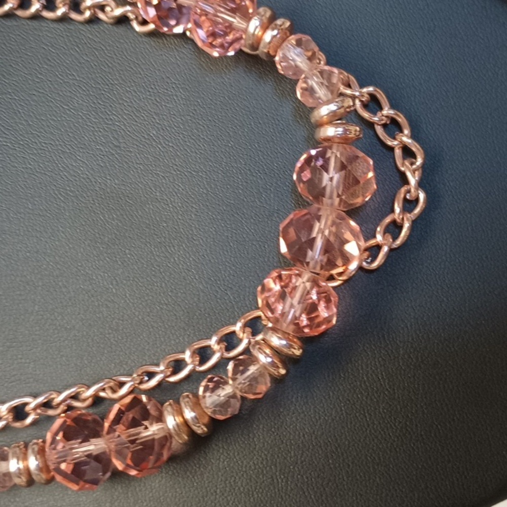Glass beads vintage necklace with gold chain - Picture 2 of 3